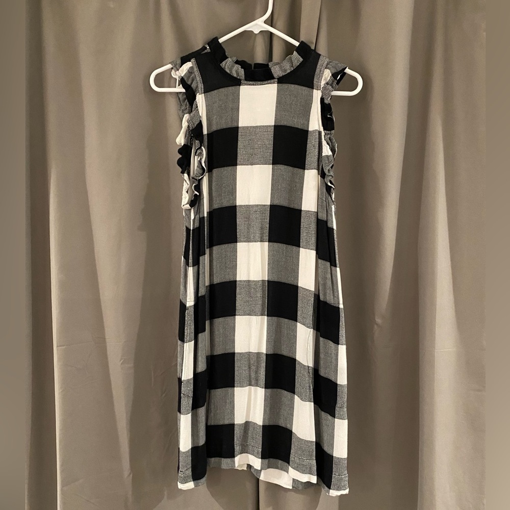 Chelsea & Violet Gingham black & white knitted pocket dress